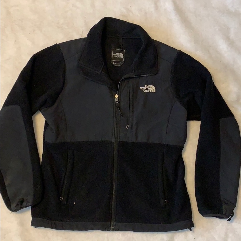 The North Face Blk Sz M Women’s Denali Fleece Jkt.